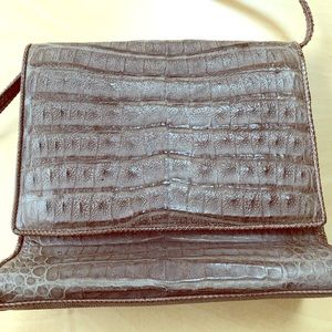 CROCK SHOULDER BAG